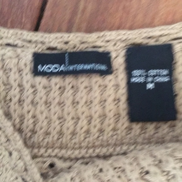 Beautiful Tank - Picture 3 of 7